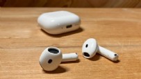 Apple'dan çığır açan özellik! AirPods'lar artık 'tercüman' olacak Haberi