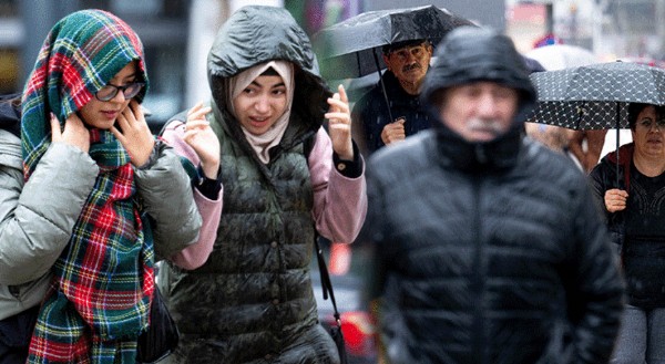 Meteoroloji yeni hava durumu raporu! İstanbul'da sıcaklık 22 derece birden düşecek