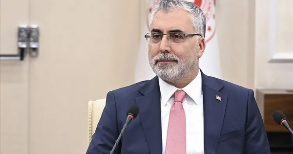 Bakan Işıkhan açıkladı: Herkese birinci sınıf sağlık hizmeti sunan tek ülkeyiz