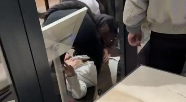 İstanbul'da restoranda silahlı saldırı: Çok sayıda yaralı var