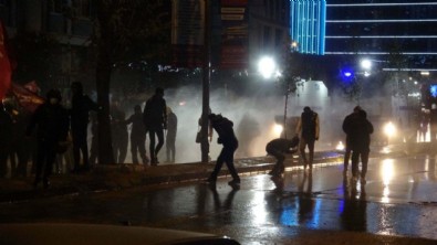 İzmir'de izinsiz eylemlere katılan 10 kişi tutuklandı