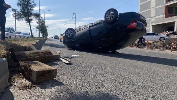Diyarbakır'da otomobil takla attı: 6 yaralı