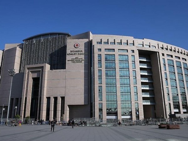 Murat Ağırel ve Timur Soykan gözaltına alındı: Flaş TV satımında tehdit ve şantaj
