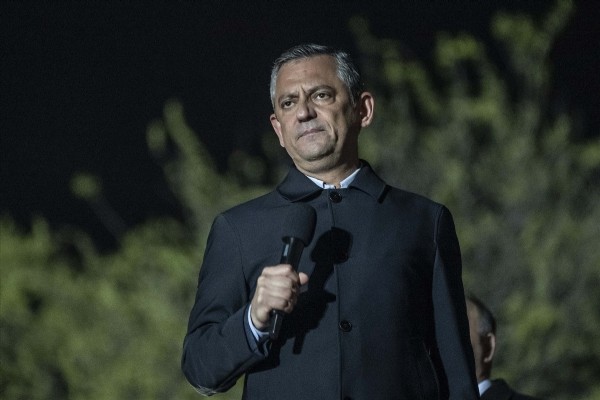 Özgür Özel, Türkiye'yi şikayet ettiği Batılı medya kuruluşlarını saydı