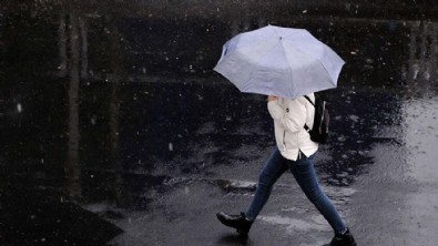 25 il için sarı uyarı! Kuvvetli yağış, fırtına ve kar geliyor