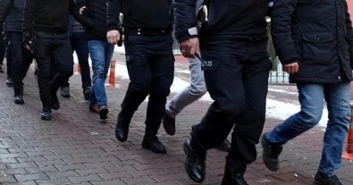 İstanbul’da FETÖ/PDY operasyonu: 35 şüpheli gözaltına alındı