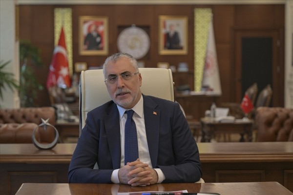 Vedat Işıkhan: Kamu Toplu İş Sözleşmeleri görüşmelerinde ortak bir noktada buluşacağız