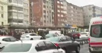 Ulaşımda mega kabus! İki metrobüs çarpıştı: Çok sayıda yaralı var