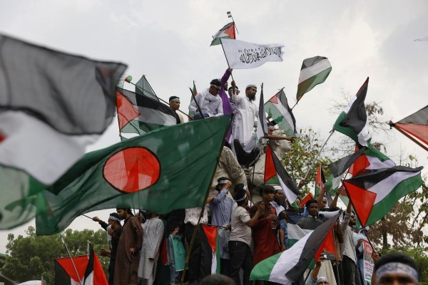 Bangladeş, İsrail'e seyahat etmeyi yasakladı