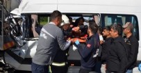 Antalya'da feci kaza! Tur minibüsü tankerine çarptı: 5'i turist 6 yaralı... Haberi