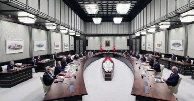 Cumhurbaşkanlığı kabinesi Başkan Erdoğan liderliğinde toplandı