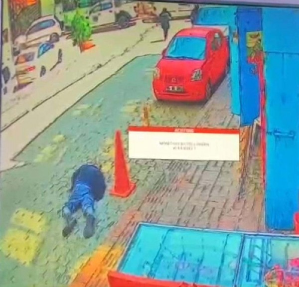 Acı son! Yolda yürürken hayatını kaybetti