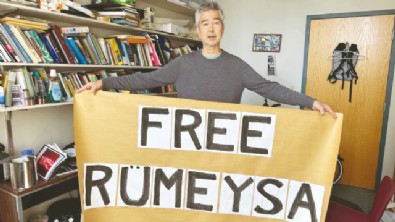 ABD'li profesörden Rümeysa Öztürk'e destek! Açlık grevine başladı