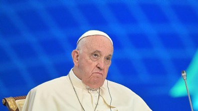 Papa Francis hayatını kaybetti
