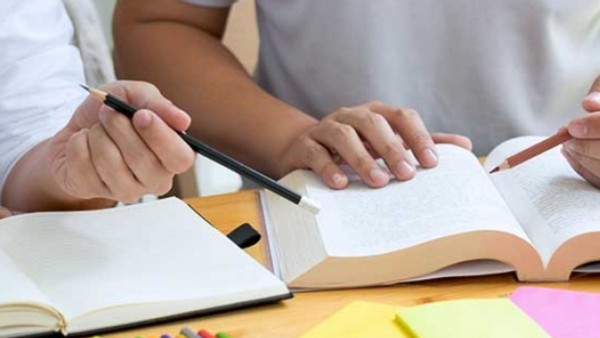 Öğrenciler bayram edecek! 8’den sonra ders yasağı geldi