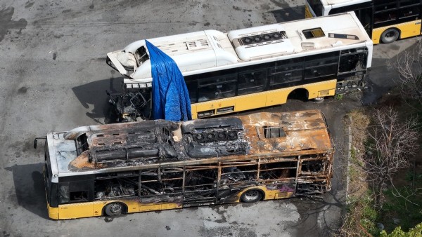 İstanbul'da İETT garajları otobüs mezarlığına dönüştü