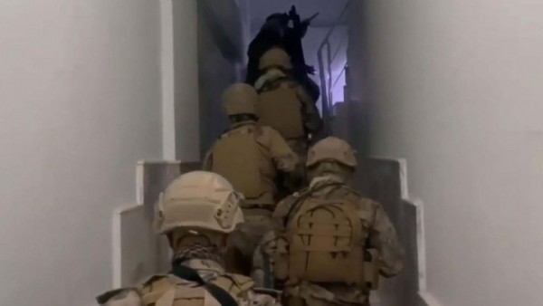 İzmir'de DEAŞ operasyonu; 13 gözaltı