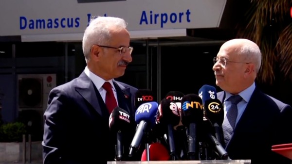 Abdulkadir Uraloğlu, çeşitli temaslarda bulunmak üzere Şam'a gitti