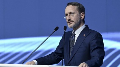 Fahrettin Altun'dan 23 Nisan mesajı: Egemenliğin millete ait olduğunun tescilidir