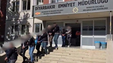 Diyarbakır merkezli 3 ilde uyuşturucu operasyonu