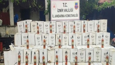 İzmir'de, kaçak içki operasyonu gerçekleştirildi
