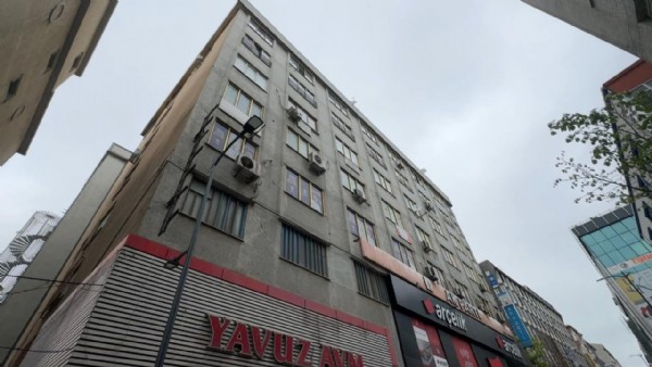 Avcılar'da 3 bina mühürlendi!