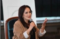 Hastalığı yüzünden 25 kilo verdi!