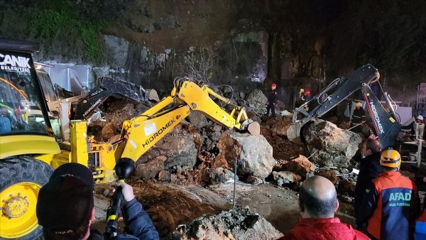 Samsun'da yaşanan heyelanla ilgili soruşturma başlatıldı