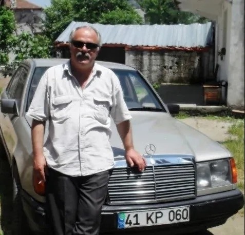 Sakarya'da kan donduran olay! Kayınpeder ve damat birbirine girdi! 1 ölü 2 yaralı