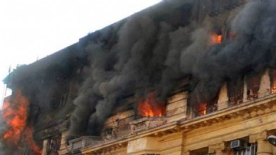 Lüks otelde yangın çıktı! Çok sayıda ölü var
