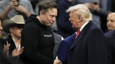 Elon Musk'tan Donald Trump'a vergi çağrısı: Vazgeç