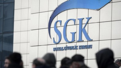 SGK düğmeye bastı: Rapor alımında yeni dönem! Artık eve kadar gelecekler