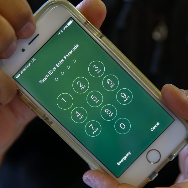 iPhone kullanıcıları dikkat: Bu güvenlik açıkları verilerinizi ifşa edebilir