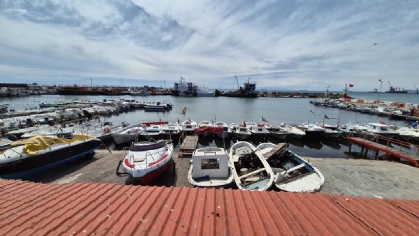 Limana hapsoldular: 5 gündür çıkamıyorlar