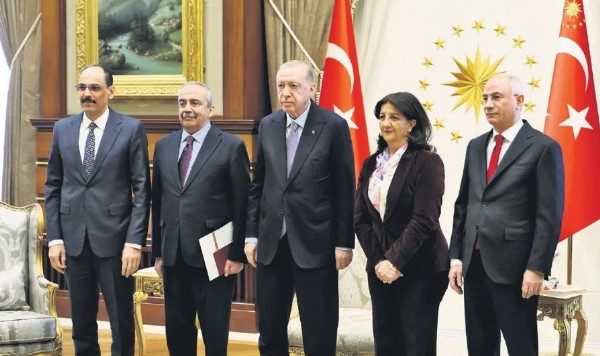 Terörsüz Türkiye yolunda kritik eşik aşıldı! PKK 'örgütü fesh' kararını açıklayacak
