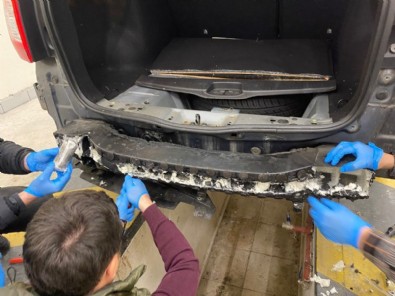 Edirne'de şüpheli araçta 45,82 kilo kokain ele geçirildi