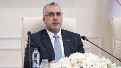 Ev kadınlarına emeklilik mi geliyor? Bakan Işıkhan açıkladı
