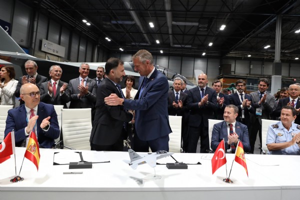 Avrupa yolunda önemli adım!