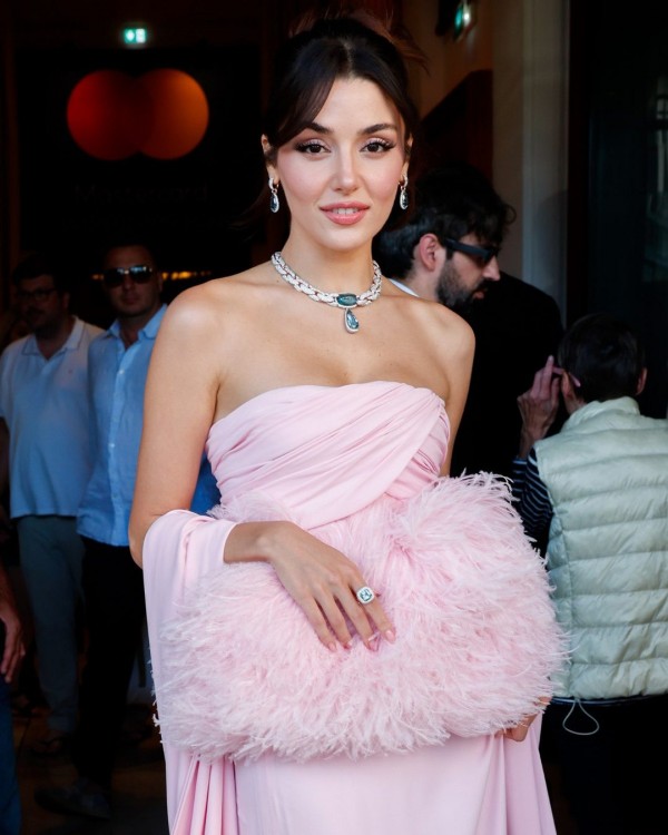 Cannes Film Festivali’ne gitti