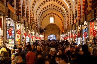 Kapalıçarşı'da akılalmaz dolandırıcılık! Esnafa kan kusturdular
