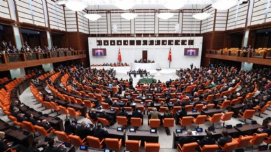 TBMM gündemi bu hafta da yoğun: Zirai don olayı masaya yatıralacak Haberi