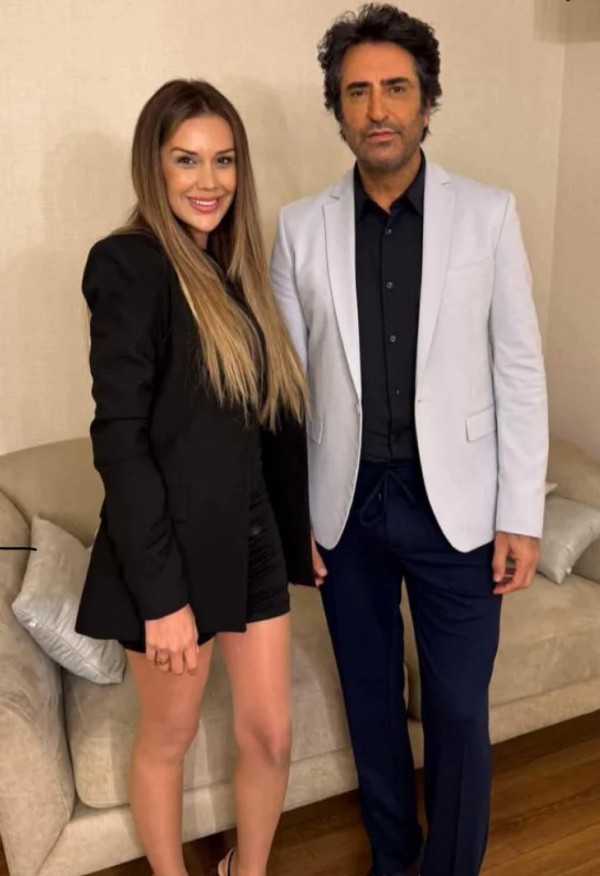 Dilan Polat'tan ziyaret