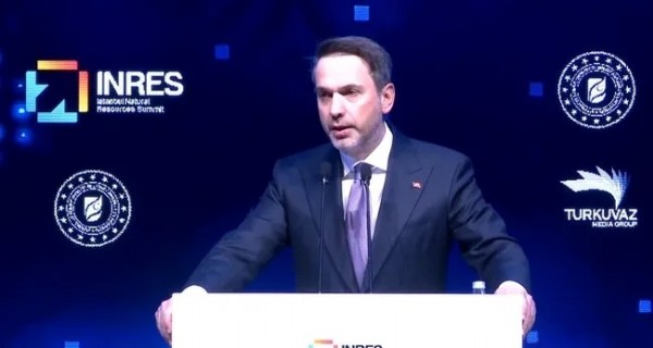 Bakan Bayraktar: Enerjide merkez ülke olma hedefindeyiz
