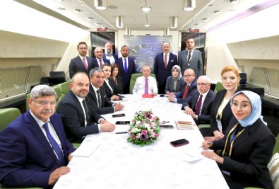 Cumhurbaşkanı Erdoğan'dan Macaristan Dönüşü Dikkat Çeken Açıklamalar