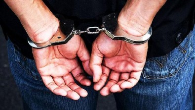 Bakan Yerlikaya açıkladı! 2'si kırmızı bültenle aranan 3 uluslararası suçlu yakalandı