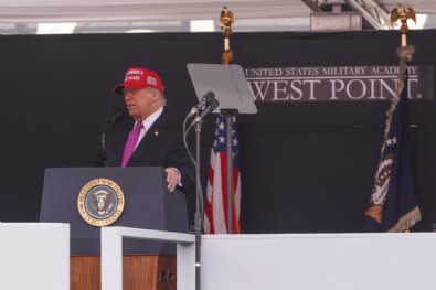 Donald Trump'tan dikkat çeken açıklama: Dünyanın en güçlü ordusunu ben inşa ettim