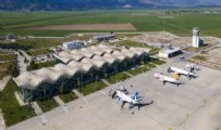  HATAY VALİLİĞİ - Uçuşu olanlar dikkat: Bu havalimanı 1 ay boyunca kapalı olacak!