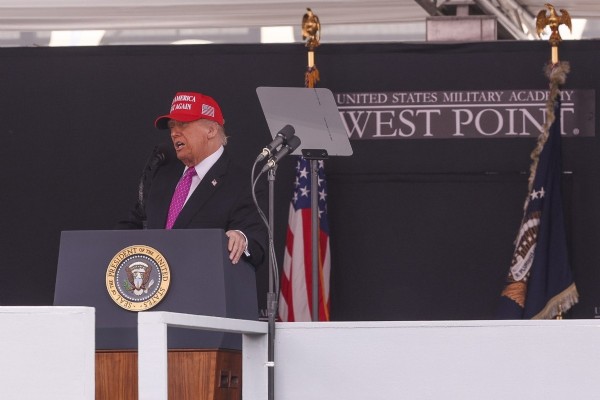 Donald Trump'tan dikkat çeken açıklama: Dünyanın en güçlü ordusunu ben inşa ettim