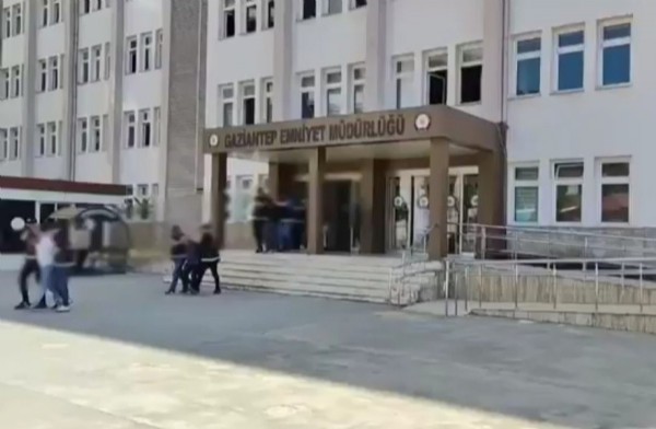 Gaziantep'te tefeci operasyonu: 2 tutuklama