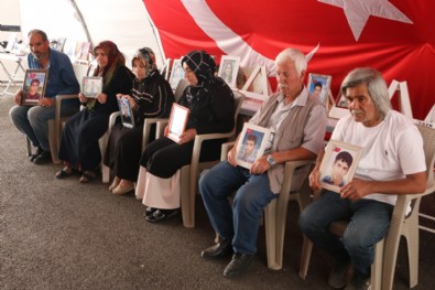 Evlat nöbeti sürüyor! Diyarbakır anneleri bayramı üzgün geçirmek istemiyor